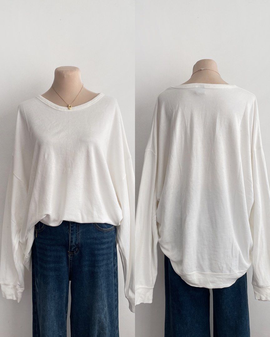 white long sleeves (Category: Longsleeves) located in Manila. Submitted by spankmemingyu (Listing ID 1460568062, Image 1). Description: l-xxl.