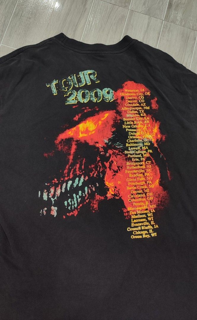 WINTERLAND (Category: Tshirts & Polo Shirts ) located in Manila. Submitted by fhilbelensoncuenco09 (Listing ID 1460662812, Image 3). Description: WINTERLAND 🔥 EXLELENT CONDITION Xl ON TAG ISSUE - NEED WASH COLOR RATE - 9.5/10 WIDTH - 23 LENGTH - 29 PRICE 📥 DISCLAIMER: JHON FHIL BELENSON CUENCO is not affiliated with any brand. All brands mentioned are the properties/belong to their respective owners..