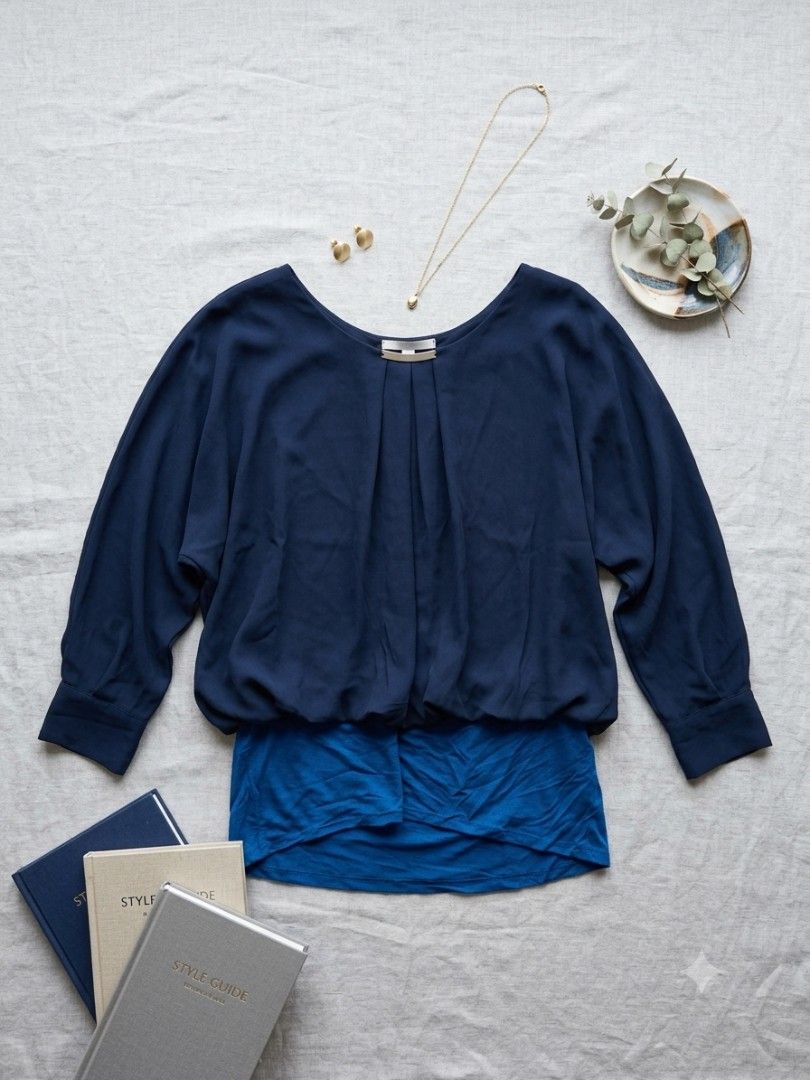 Women Blouse (Category: Blouses) located in Las Pinas. Submitted by dnbrbnt (Listing ID 1460530865, Image 2). Description: size med to semi large super nice in actual loc. las piñas.
