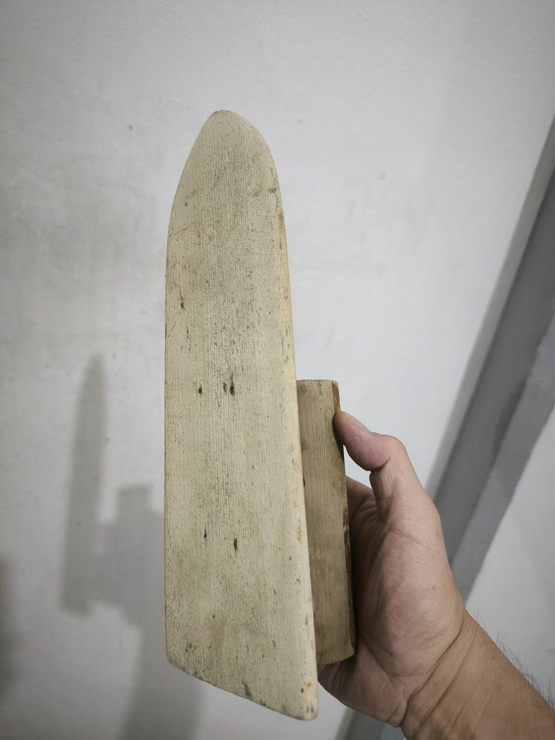 Wooden Handle Trowel for Plastering or Concrete Work (Category: Home Improvement Tools & Accessories) located in Angeles City. Submitted by yellowbrickstore (Listing ID 1460531318, Image 3). Description: - Wooden handle trowel - Ideal for plastering, concrete, and building tasks - Sturdy and comfortable wooden handle - Blade shaped for smooth application - Ready for your next project.