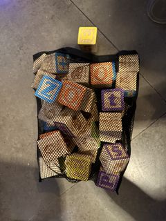 （分類：）位於 。 由 labubububu90696 提交（商品編號 1460516487，圖片 1）。簡介： 。