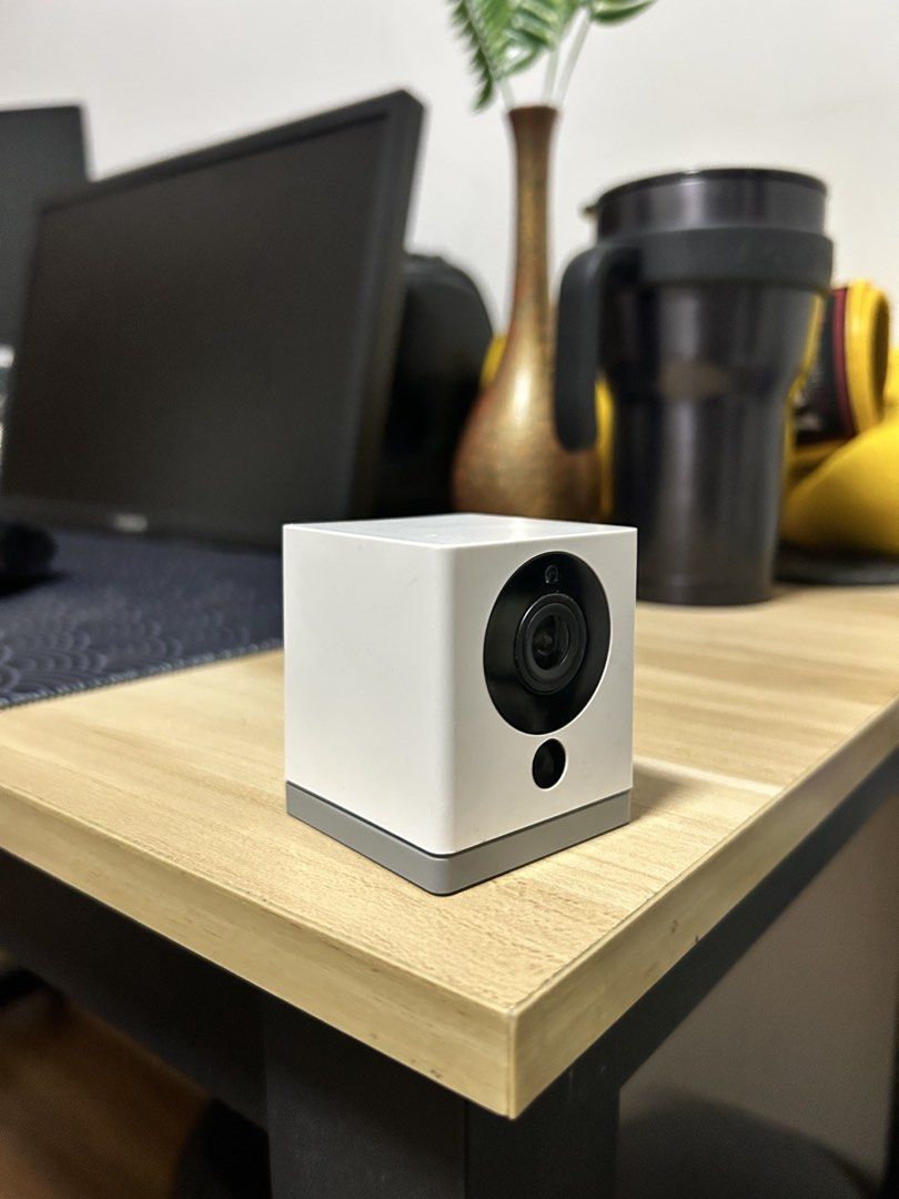 WYZE CAM V2 (Category: Security Systems & CCTV Cameras) located in Makati City. Submitted by corkerino (Listing ID 1460702679, Image 1). Description: WYZE CAM V2 Perfect condition, a bit dusty (been kept for a long time) Unit only 1k + SF Lalamove/J&T.