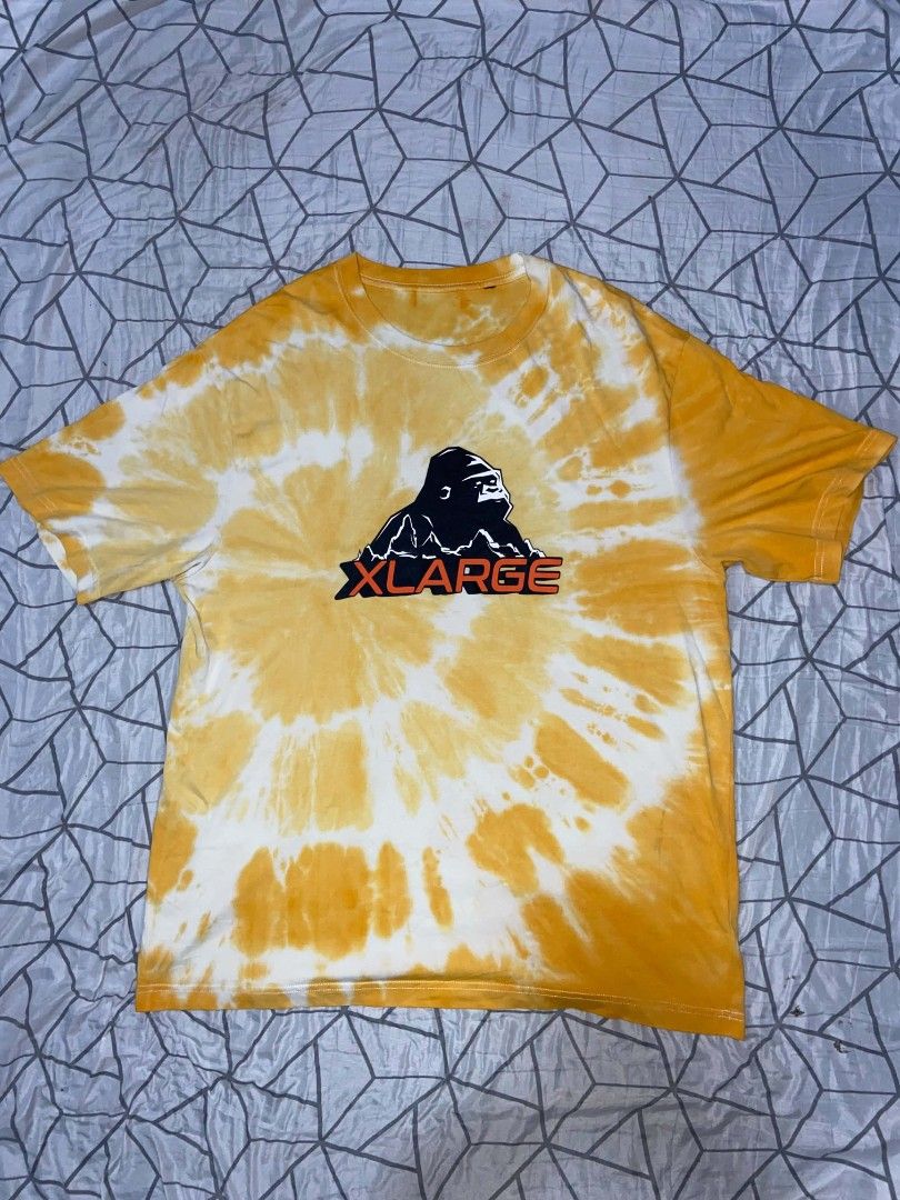 XLARGE (Category: Tshirts & Polo Shirts ) located in Antipolo. Submitted by goods_thrift (Listing ID 1460707128, Image 1). Description: excellent condision issue cut neck tag and wash tag colorate 9.5/10.