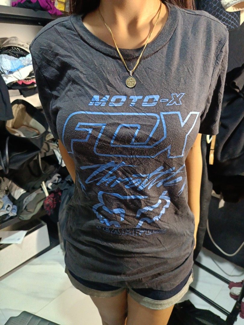 Y2k fox moto top (Category: Shirts) located in Binangonan. Submitted by uhwhynot (Listing ID 1460508759, Image 2). Description: .
