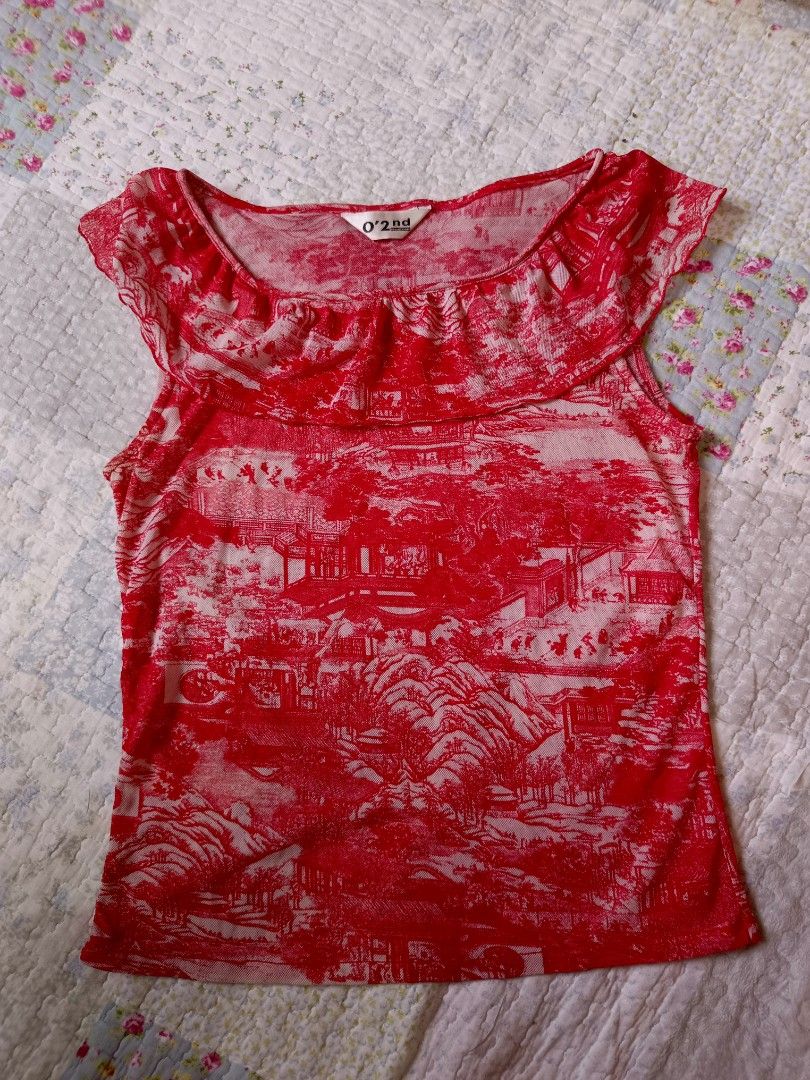 Y2k mesh graphic top (Category: Sleeveless) located in Davao. Submitted by mln-boutique (Listing ID 1460641169, Image 1). Description: size - M good condition.