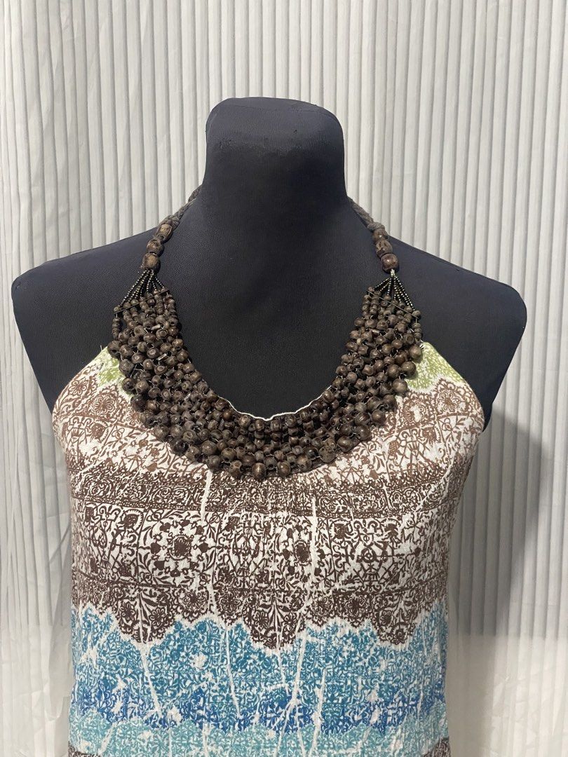 Y2K No Boundaries Beaded Halter Top (Category: Others Tops) located in Tuguegarao City. Submitted by ziggerryy (Listing ID 1460683733, Image 2). Description: No flaws. No holes Fits M-L Super unique.
