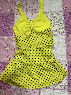 (Category: ) located in . Submitted by loveshecollection (Listing ID 1460592274, Image 1). Description: .