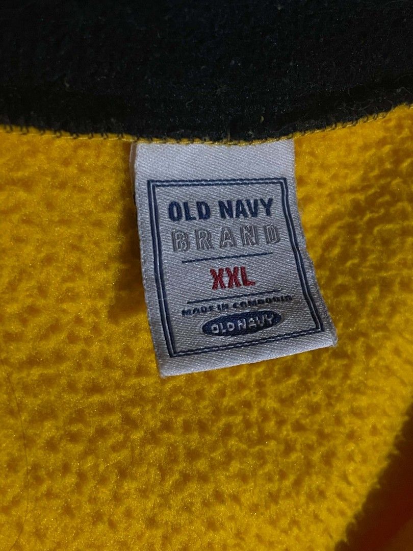 Old Navy Quarterzip (Category: Coats, Jackets and Outerwear) located in Angeles City. Submitted by arcanafinds.ac (Listing ID 1460525567, Image 2). Description: dimes: length: 26 width: 21 - Yellow Old Navy Quarterzip - Size: XXL - Half-zip collar - Front pouch pocket - Embroidered hockey graphic on chest - Black trim on collar and cuffs - Made in Cambodia.