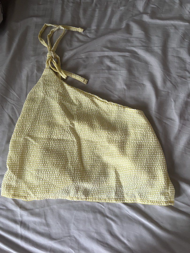 yellow tie top (Category: Sleeveless) located in Quezon City. Submitted by luckysellsxoxo (Listing ID 1460590958, Image 1). Description: - seersucker fabric - reworked top from IG - fits XS to S.