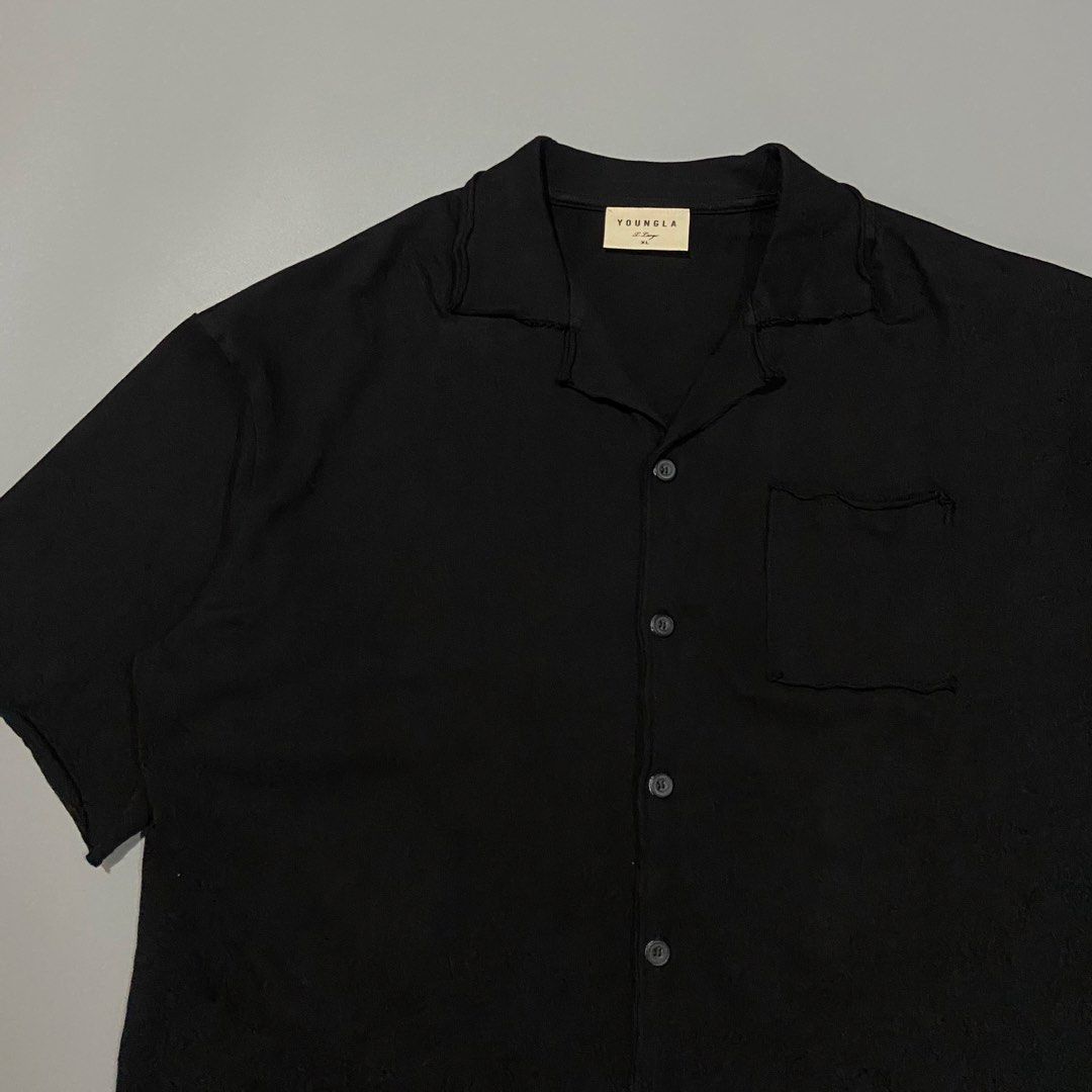 YoungLA Raw Polo Crop (Category: Formal Shirts) located in Cebu City. Submitted by johngregmoldez03 (Listing ID 1460640608, Image 2). Description: YoungLA Raw Polo Crop Size: XL on tag Dimension: 26 Width / 26 Length Color Rate: 10/10 Good As New No Issue Pm📩.