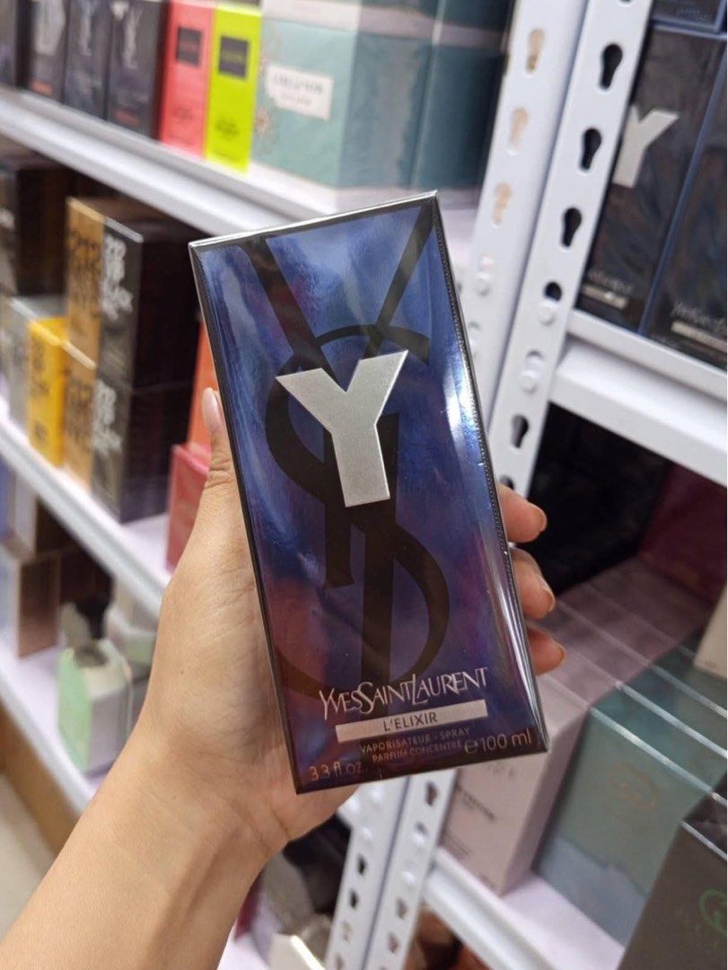 YSL Y L’ELIXIR | PREMIUM QUALITY (Category: Fragrance & Deodorants) located in Quezon City. Submitted by embereshop2 (Listing ID 1460509048, Image 1). Description: 📌 Perfect for yourself or as a gift! ✨ Whether you’re treating yourself or looking for a gift for birthdays and any special occasion, this is a great choice. 💗 The scent is very close to 0G and long-lasting, perfect if you want something that smells premium without going over budget.