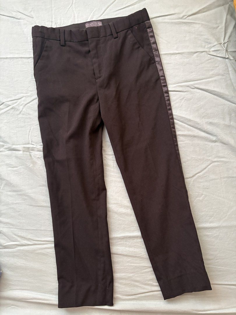 ZARA Kids bundle pants and polo (Category: Babies & Kids Fashion) located in Manila. Submitted by anabri (Listing ID 1460557620, Image 1). Description: Bundle of Zara black pants for boys and polo See photos for details Pants still im great condition, tinahi sa bottom to adjust the length but you can remove the stitching.