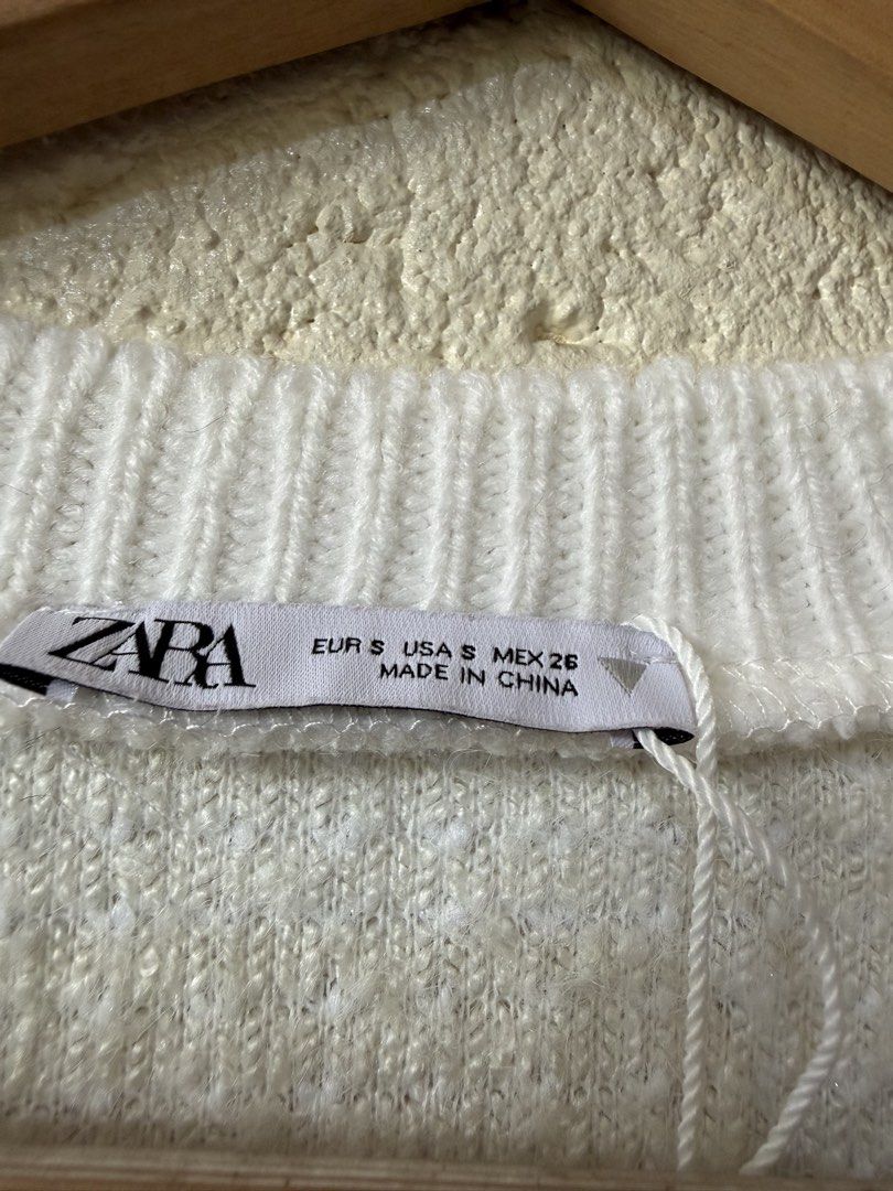 Zara fuzzy sweater bell sleeves (Category: Coats, Jackets and Outerwear) located in Quezon City. Submitted by cattodoggo (Listing ID 1460601982, Image 3). Description: Used once. No flaws. Very comfortable to wear. Perfect for baguio weather. Small on tag. DM for when worn..
