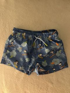 (Category: ) located in . Submitted by ann_in_declutter (Listing ID 1460551982, Image 1). Description: .