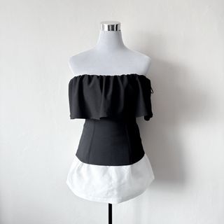 (Category: ) located in . Submitted by rosywardrobe (Listing ID 1460528203, Image 1). Description: .