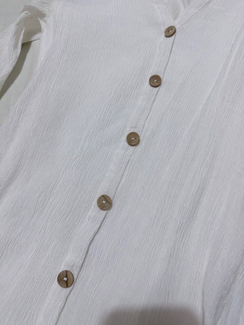 Zara Tunic Dress White (Category: Dresses) located in Olongapo. Submitted by aemax.cgtrading (Listing ID 1460605109, Image 2). Description: .