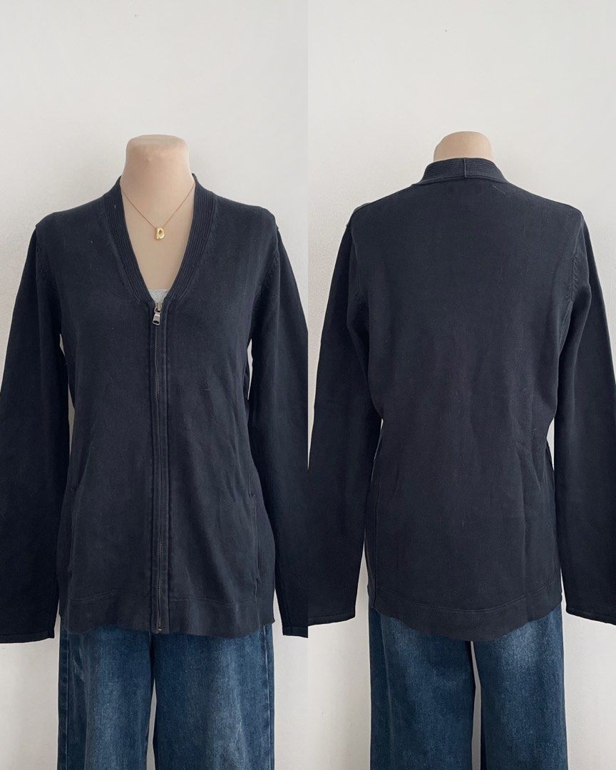 zip jacket / cardigan (Category: Coats, Jackets and Outerwear) located in Manila. Submitted by spankmemingyu (Listing ID 1460566938, Image 1). Description: xs-m.