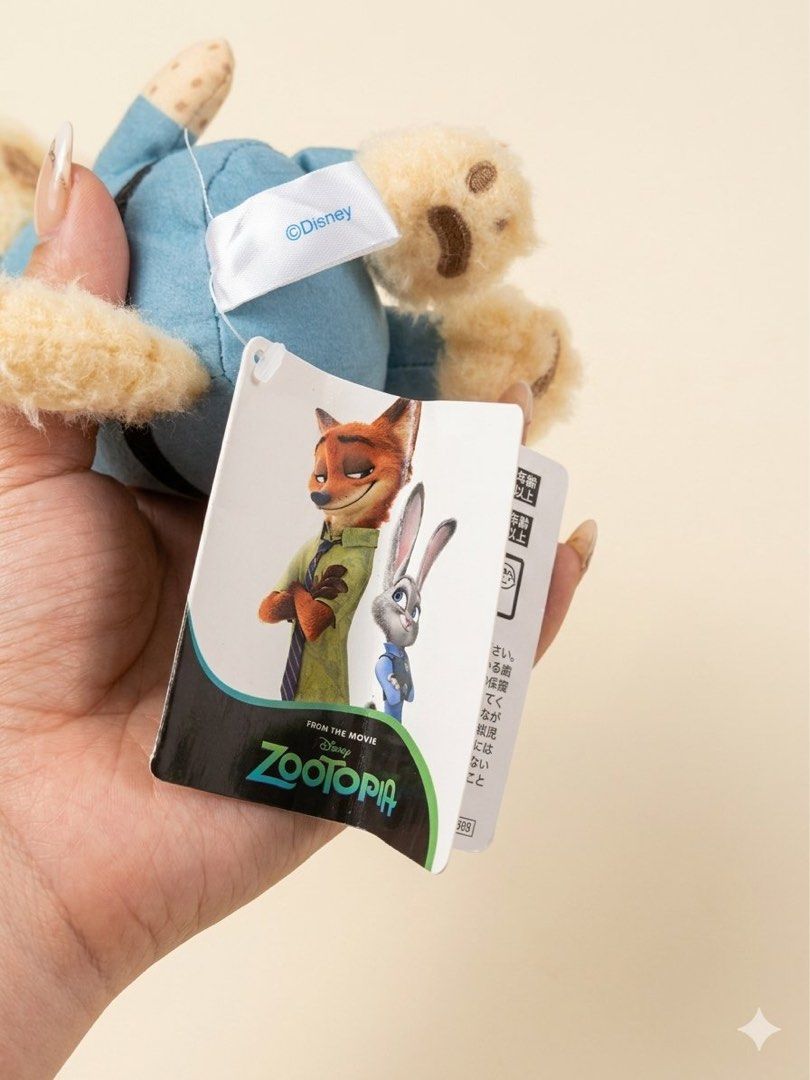 Zootopia character plushie charm (Category: Plushies & Soft Toys) located in Baguio. Submitted by cherylcaps95 (Listing ID 1460509931, Image 2). Description: Brand new with tag zootopia charm.