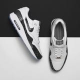 (Category: ) located in . Submitted by kicks_garage_sg (Listing ID 1378773047, Image 1). Description: .