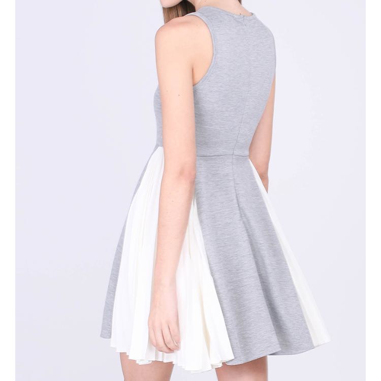 (Category: ) located in . Submitted by wintershopaholic (Listing ID 1332957067, Image 1). Description: .