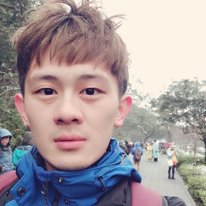 由 r87102001 (刊登 ID 1373070250，圖片 1) 提交，位於 的 (類別：)，說明：。