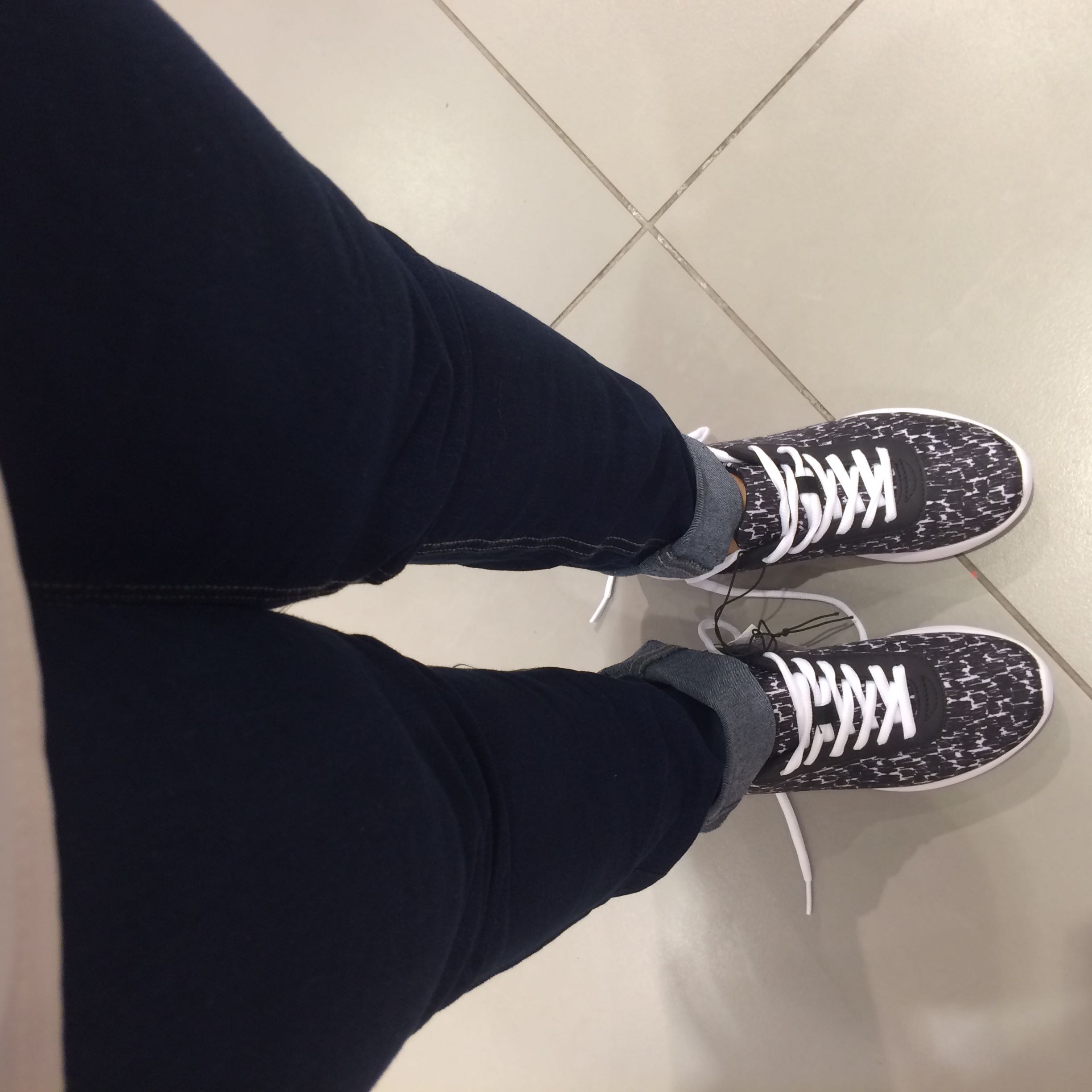 (Category: ) located in . Submitted by nurull69 (Listing ID 1451354454, Image 1). Description: .