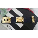 (Kategori: ) berada di . Dikirim oleh secondandnewstuff (ID iklan 1058247898, Gambar 1). Deskripsi: .