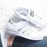 (Category: ) located in . Submitted by shopunicornszxc (Listing ID 1384723905, Image 1). Description: .