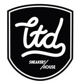 (Kategori: ) berada di . Dikirim oleh ltdsneakershouse (ID iklan 1362275535, Gambar 1). Deskripsi: .