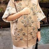 (Kategori: ) berada di . Dikirim oleh preloved.loves (ID iklan 1371457664, Gambar 1). Deskripsi: .