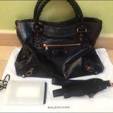(Kategori: ) berada di . Dikirim oleh belleviecorner (ID iklan 1384258816, Gambar 1). Deskripsi: .