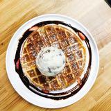 (Category: ) located in . Submitted by sundays (Listing ID 1367145268, Image 1). Description: .