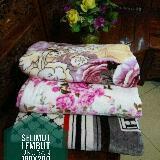 (Kategori: ) berada di . Dikirim oleh enniie.store (ID iklan 1381764132, Gambar 1). Deskripsi: .
