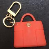 (Category: ) located in . Submitted by bag_it_shoe_it_accessorize_it (Listing ID 189337107, Image 1). Description: .