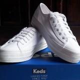 (Kategori: ) berada di . Dikirim oleh sepatu_original (ID iklan 1313252738, Gambar 1). Deskripsi: .
