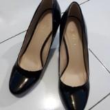 (Kategori: ) berada di . Dikirim oleh hannaroom (ID iklan 1367113925, Gambar 1). Deskripsi: .