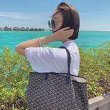 (Category: ) located in . Submitted by closet.b (Listing ID 1467291753, Image 1). Description: .