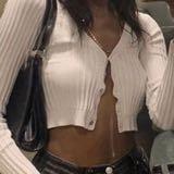 (Category: ) located in . Submitted by iridesrose (Listing ID 1373997884, Image 1). Description: .