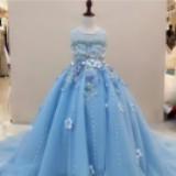 (Category: ) located in . Submitted by woman_and_kids_fashion (Listing ID 1094908419, Image 1). Description: .