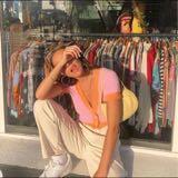 (Category: ) located in . Submitted by glam_it_up_store (Listing ID 1380856273, Image 1). Description: .