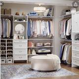 (Kategori: ) berada di . Dikirim oleh chloe.closet (ID iklan 1084877201, Gambar 1). Deskripsi: .