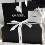 (Category: ) located in . Submitted by preloved_beautycloset (Listing ID 1377696110, Image 1). Description: .