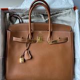 (Category: ) located in . Submitted by uptown_shopaholic (Listing ID 1385567628, Image 1). Description: .
