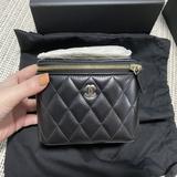 (Category: ) located in . Submitted by missluxury_n (Listing ID 1382903163, Image 1). Description: .