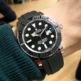 (Category: ) located in . Submitted by totalluxurywatch (Listing ID 1384262867, Image 1). Description: .