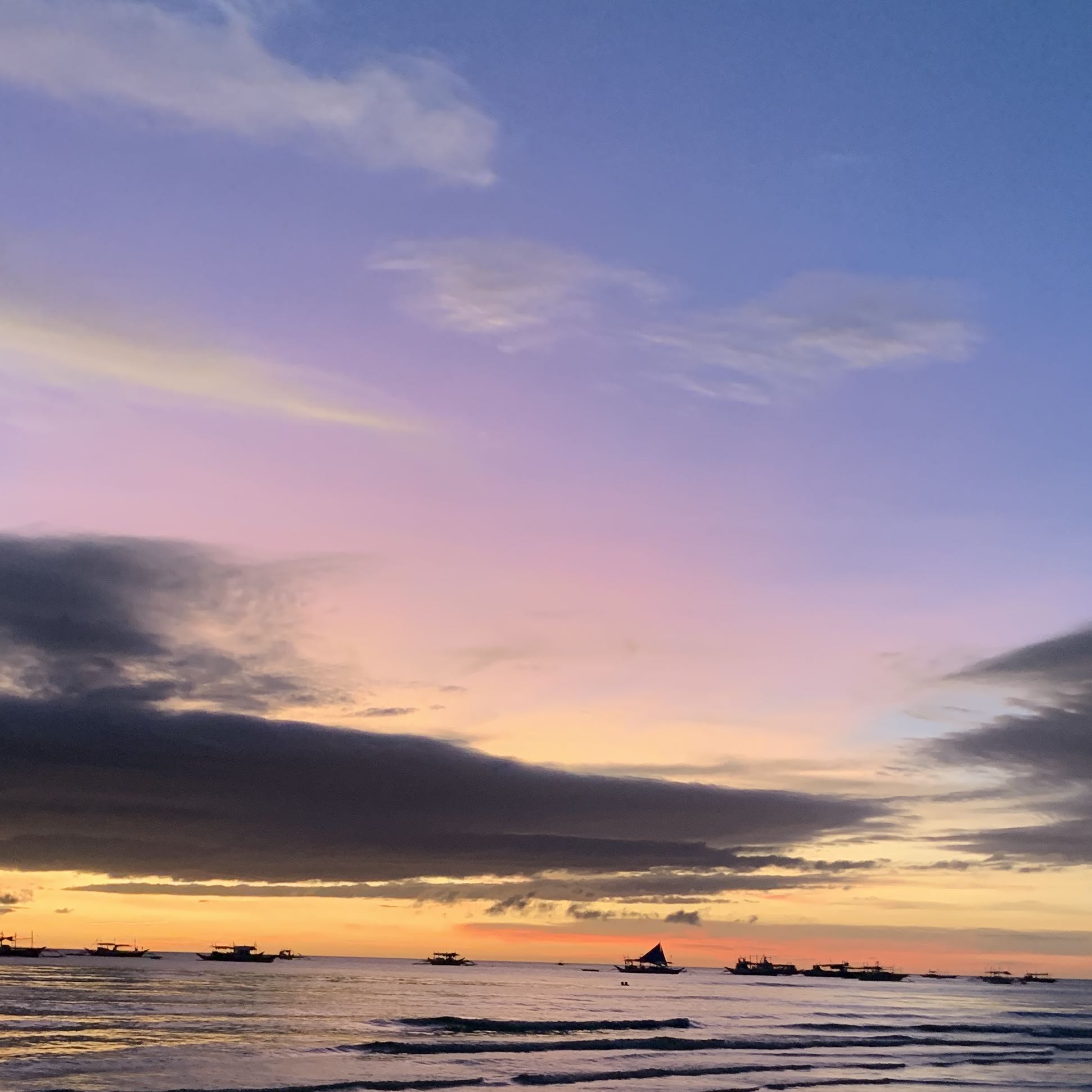 (Category: ) located in . Submitted by femme.allure (Listing ID 1250978823, Image 1). Description: .