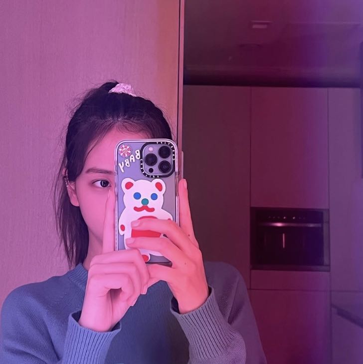 (Category: ) located in . Submitted by jisoo.life (Listing ID 1352494634, Image 1). Description: .