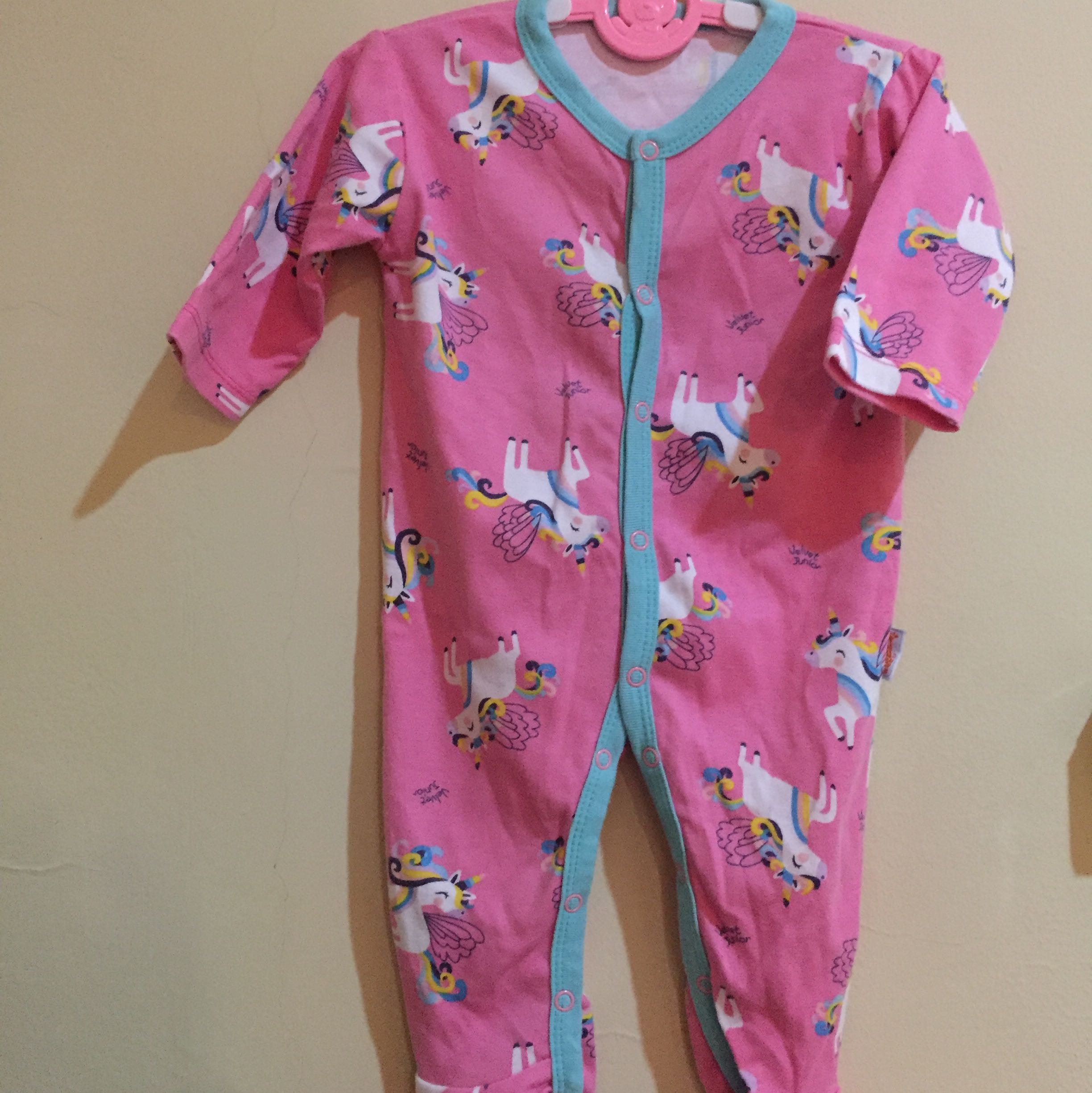 (Kategori: ) berada di . Dikirim oleh prelovedmami1 (ID iklan 1334402161, Gambar 1). Deskripsi: .
