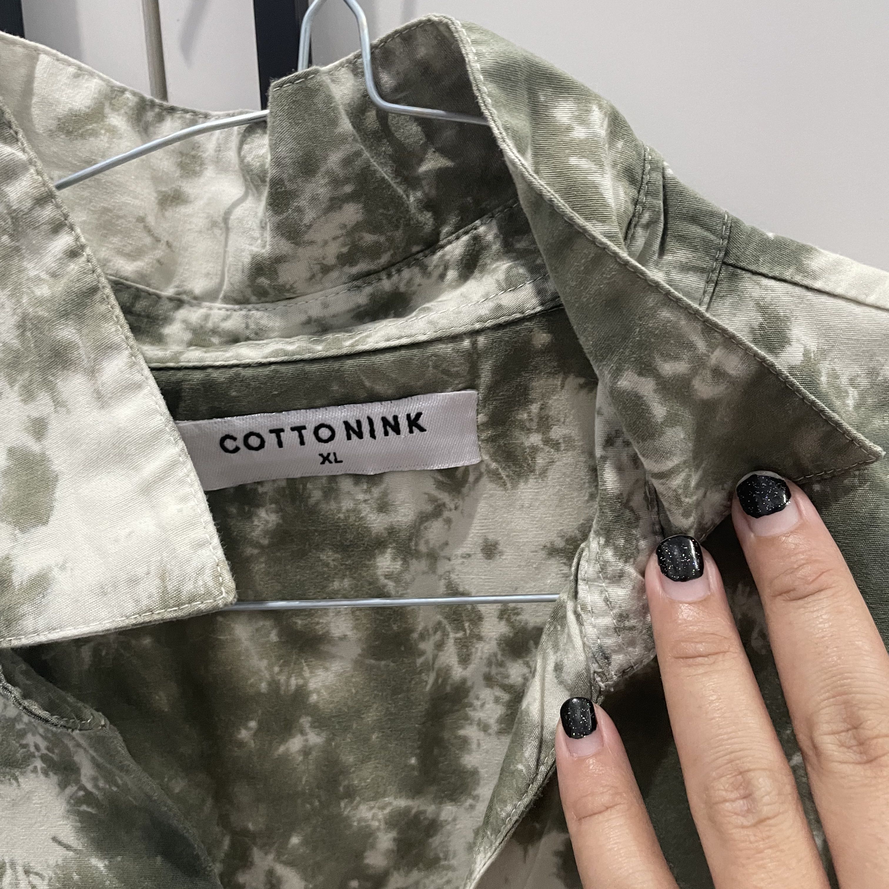 (Kategori: ) berada di . Dikirim oleh PRELOVED1505 (ID iklan 1255256897, Gambar 1). Deskripsi: .