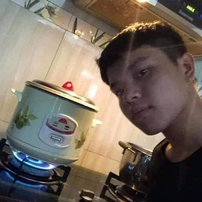 (分類:)位於 。 由 deezbot 提交(商品編號 1445596686,圖片 1)。簡介: 。